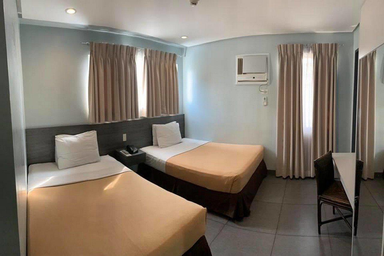 Cebu R Hotel Mabolo Exteriör bild