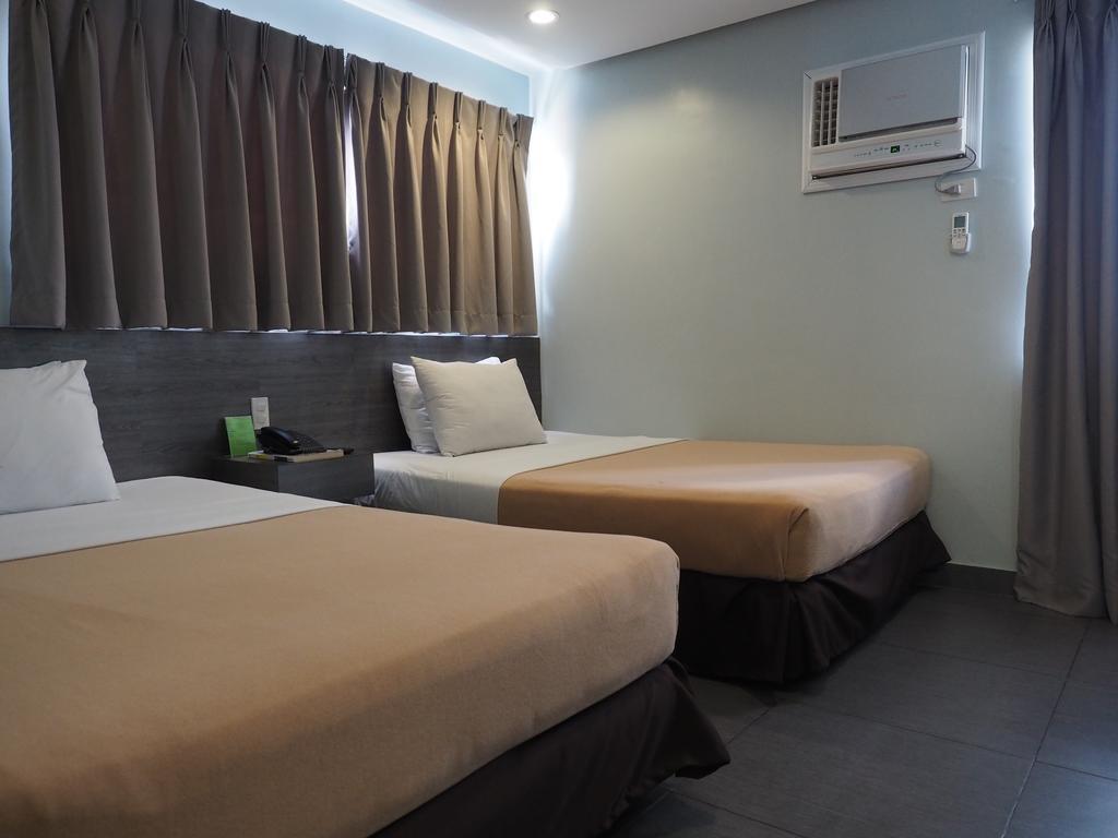 Cebu R Hotel Mabolo Exteriör bild
